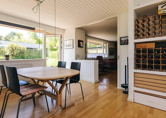 Semesterbostad 5 Person In *